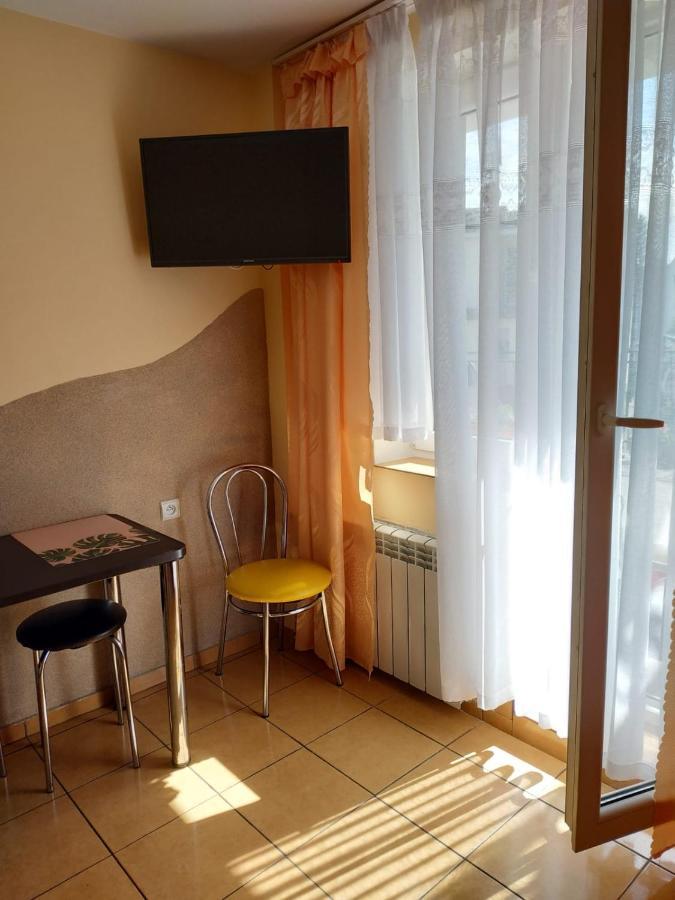 Relax U Janusza Hotel Kołobrzeg Eksteriør billede